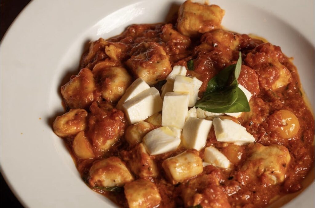 Opening Alert: Raeya’s, Wayne, NJ