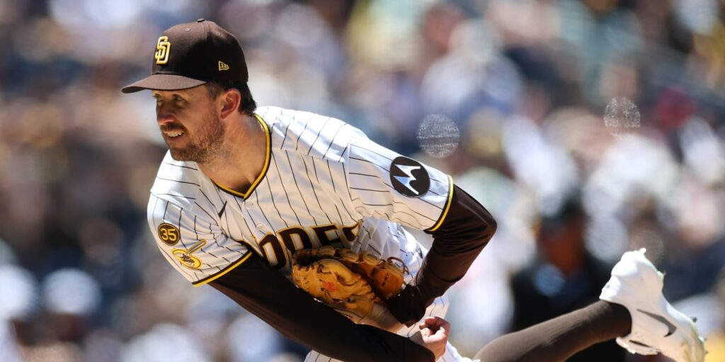 Padres win 5th straight with Trade Deadline approaching