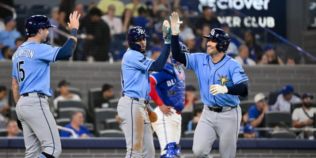 Rays put up season-high 21 hits in rout of Blue Jays