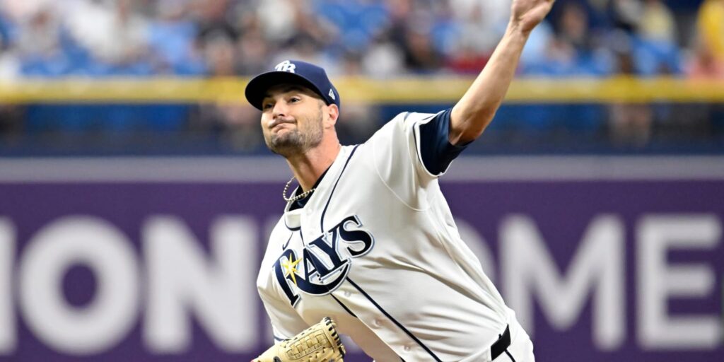 Shane McClanahan exits start vs. Rangers with injury