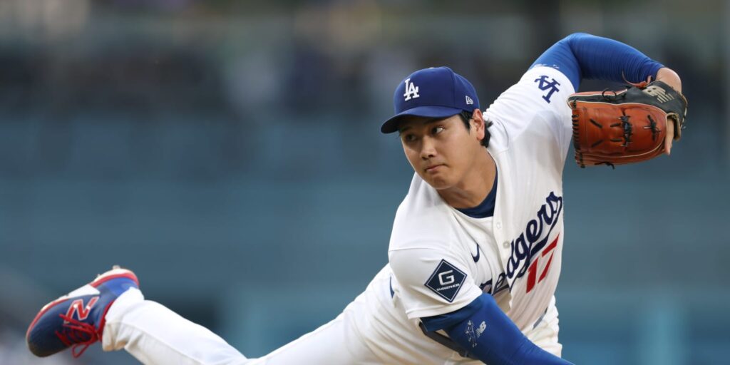 Shohei Ohtani cancels bullpen session amid left knee injury