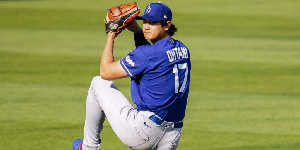 Shohei Ohtani throws bullpen session