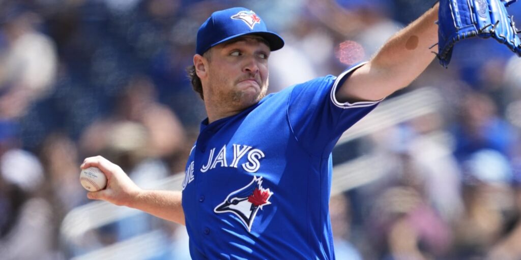 Trey Yesavage logs quality start against White Sox Trey Yesavage logs quality start against White Sox