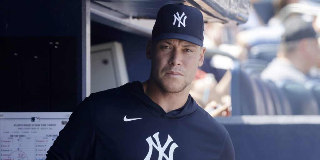 Aaron Judge plays catch for first time during rehab