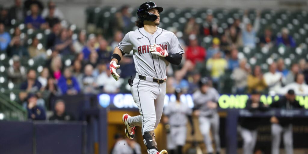 Alek Thomas called up by Dodgers; Andy Pages to injured list