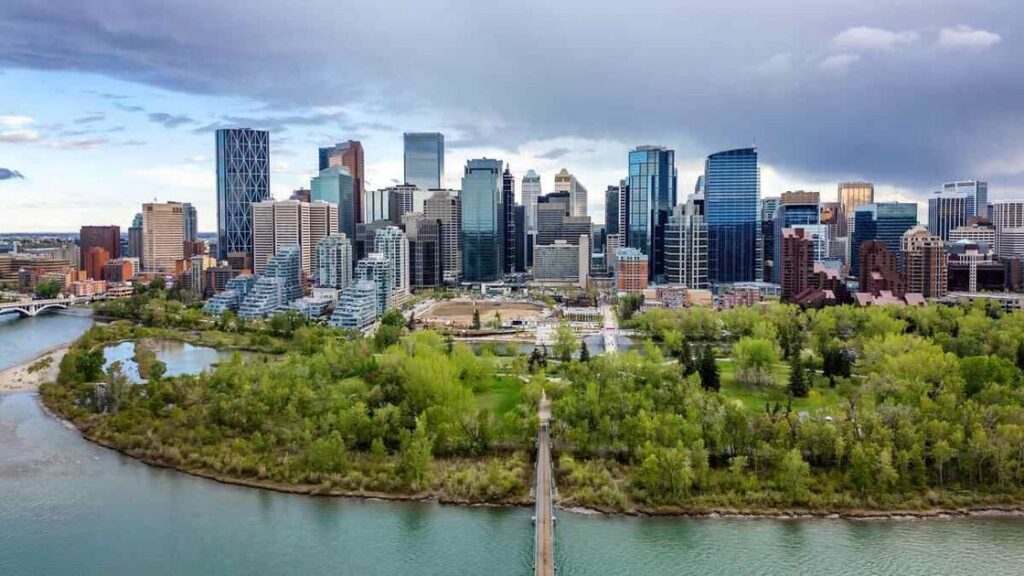 Betsson Opens Alberta Door with Rhino Deal