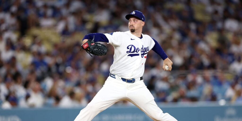 Blake Snell strikes out 10 in return from elbow surgery Blake Snell strikes out 10 in return from elbow surgery