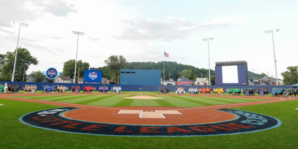 Blue Jays, Cubs to play in 2027 MLB Little League Classic Blue Jays, Cubs to play in 2027 MLB Little League Classic
