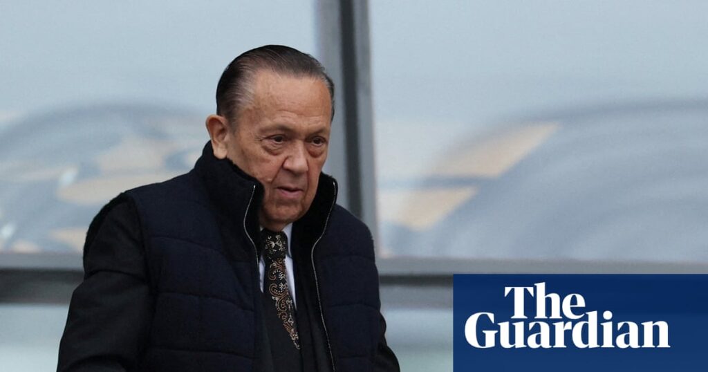 Boardroom struggle deepens gloom as West Ham prepare for life on the outside | West Ham United