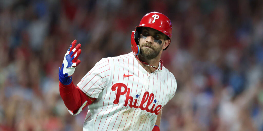 Bryce Harper to play multiple defensive positions for Phillies