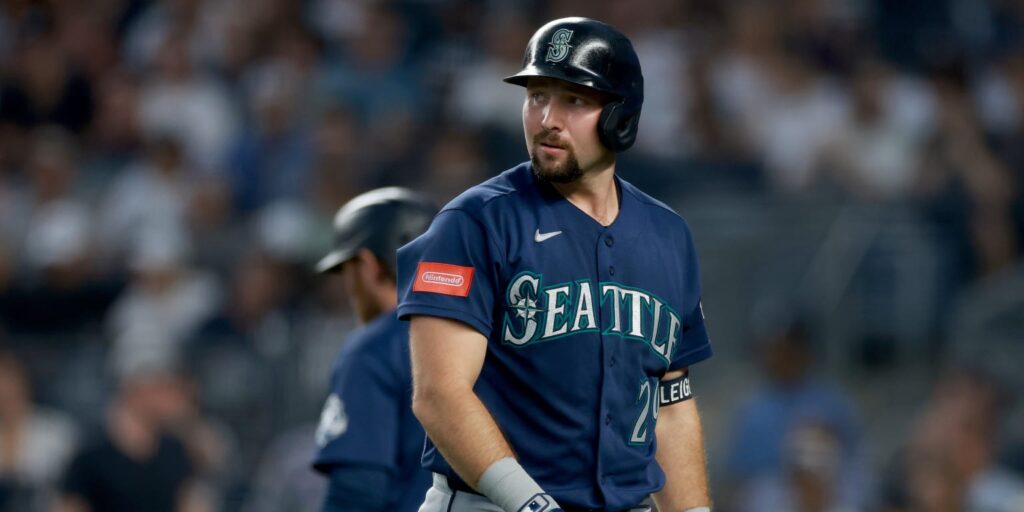 Cal Raleigh discusses Mariners' struggles after loss to Yankees