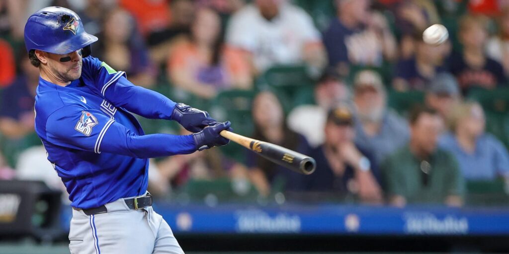 Ernie Clement hits go-ahead home run in extra-inning win