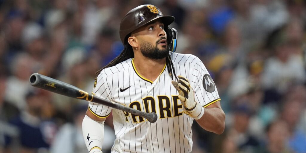 Fernando Tatis Jr. takes 2nd on Padres' all-time homer list