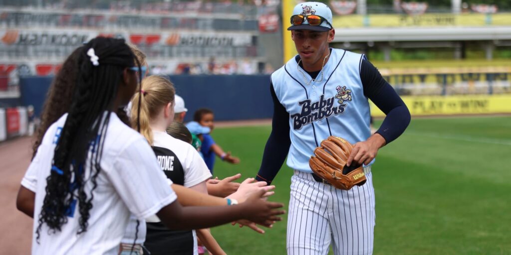 George Lombard Jr. to be called up by Yankees (source)