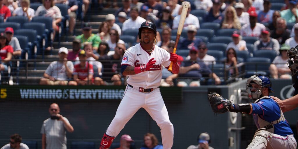 Guardians swept by Mets, fall two games under .500