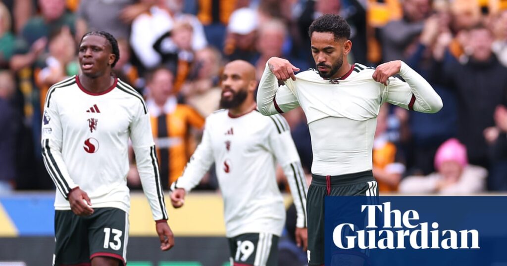 Hull punished United defence in victory but Carrick’s attack is bigger area of concern | Hull City Hull punished United defence in victory but Carrick’s attack is bigger area of concern | Hull City