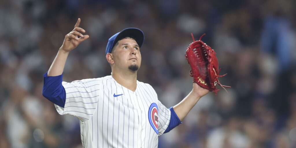 Javier Assad, Cubs' lineup delivers against Dodgers