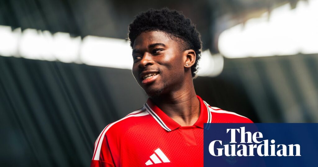 Manchester United confirm Carlos Baleba signing as midfield spend nears £150m | Manchester United
