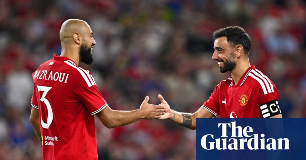 Manchester United enjoy trip to Dublin with penalty shootout win over Leeds | Friendlies