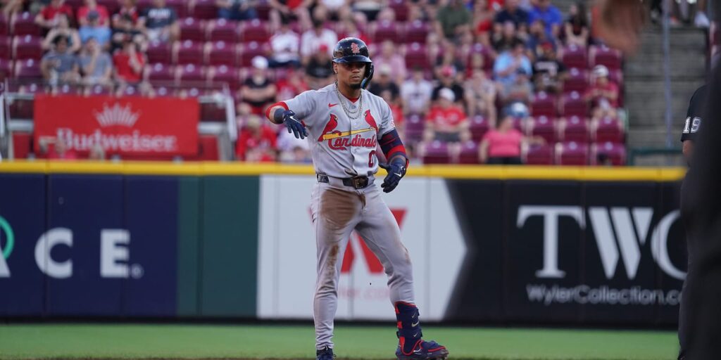 Masyn Winn records three extra-base hits in Cardinals' win