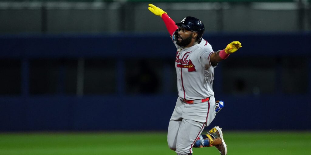 Mauricio Dubón, Michael Harris II provide big hits to help Braves win 2026 Little League Classic