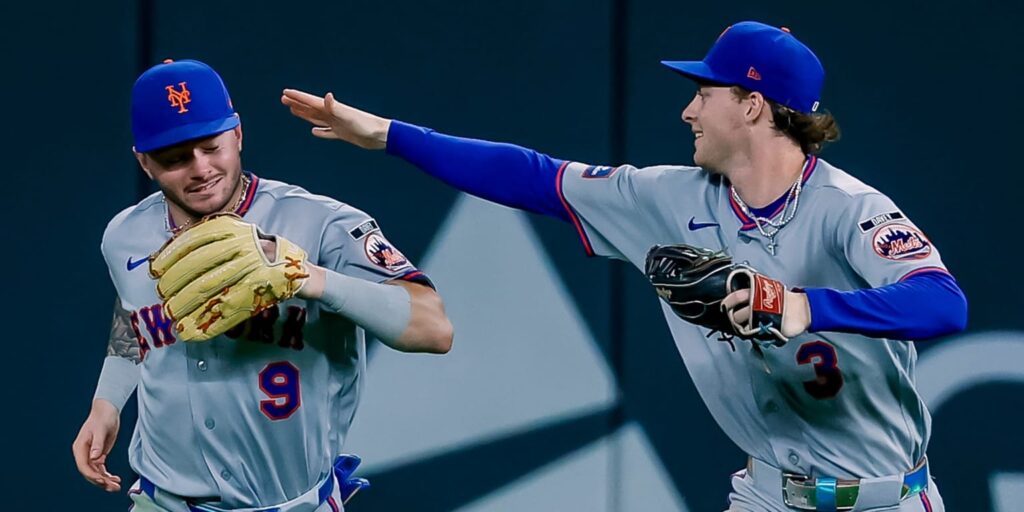 Mets rookies A.J. Ewing, Carson Benge bond over baseball and guitars