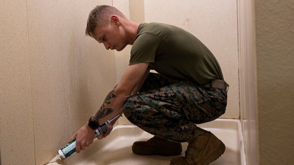 Military buildings need $285 billion in maintenance, report says Military buildings need $285 billion in maintenance, report says
