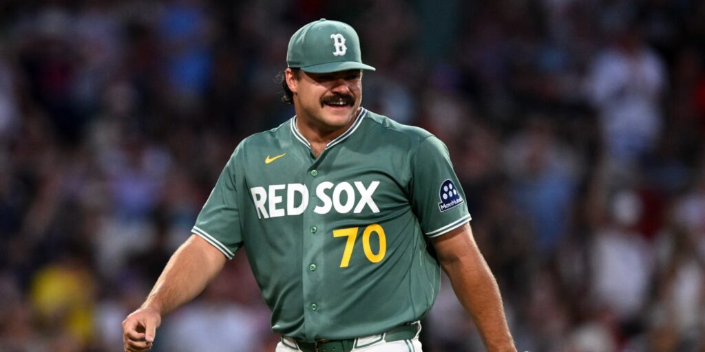 Payton Tolle strikes out 14 in Red Sox's 9th straight win