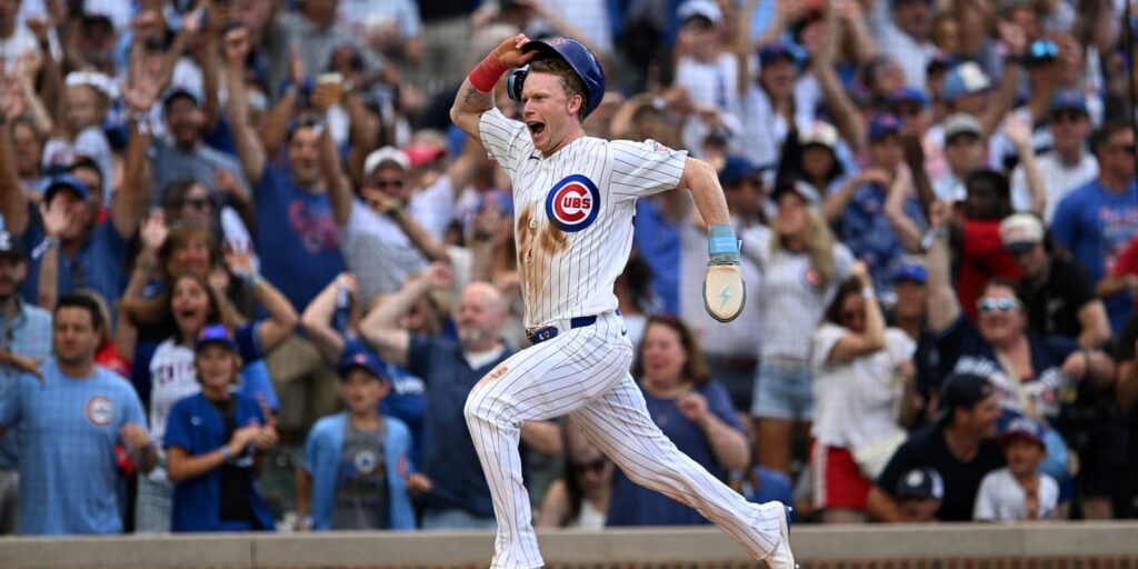 Pete Crow-Armstrong, Alex Bregman lead Cubs' win vs. Blue Jays