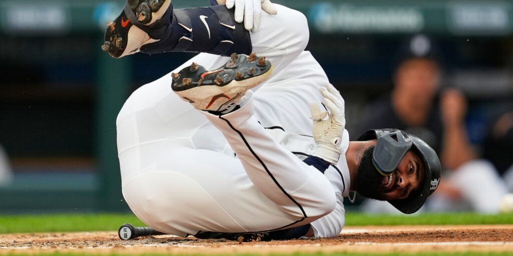 Riley Greene exits with hamstring injury after hit-by-pitch