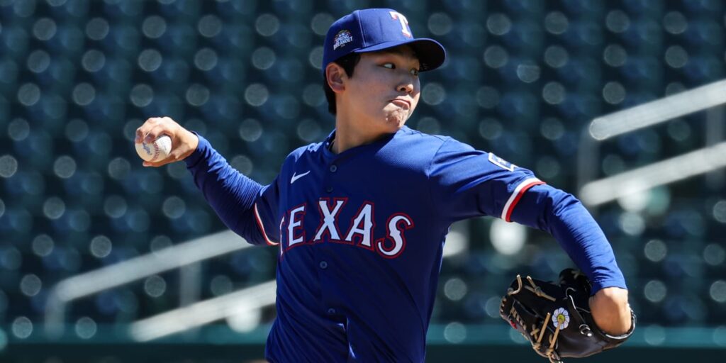South Korean 2-way player debuts with 4 Ks in Single-A Hickory South Korean 2-way player debuts with 4 Ks in Single-A Hickory