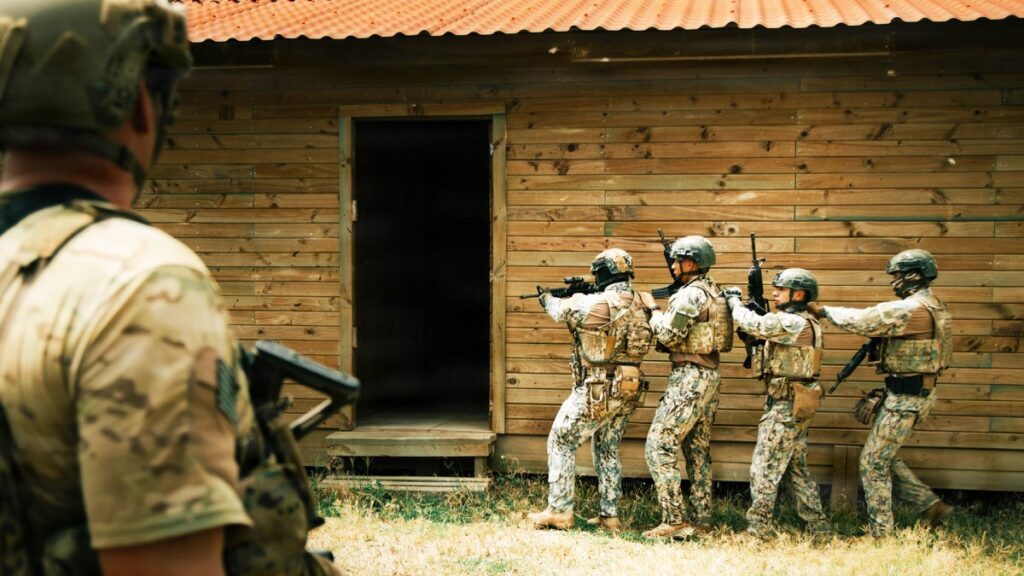 Special Forces soldiers conducting joint operations in Ecuador