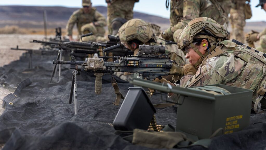 Special Operations Command wants a 10-pound machine gun