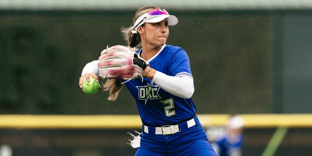Sydney Romero wins first Rawlings Gold Glove Award in AUSL Sydney Romero wins first Rawlings Gold Glove Award in AUSL