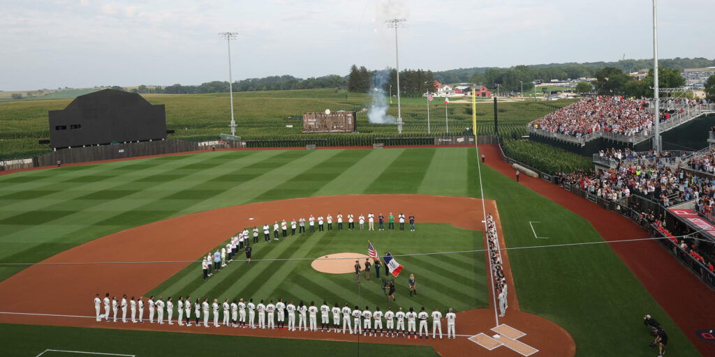 Top moments from 2026 MLB Field of Dreams Game