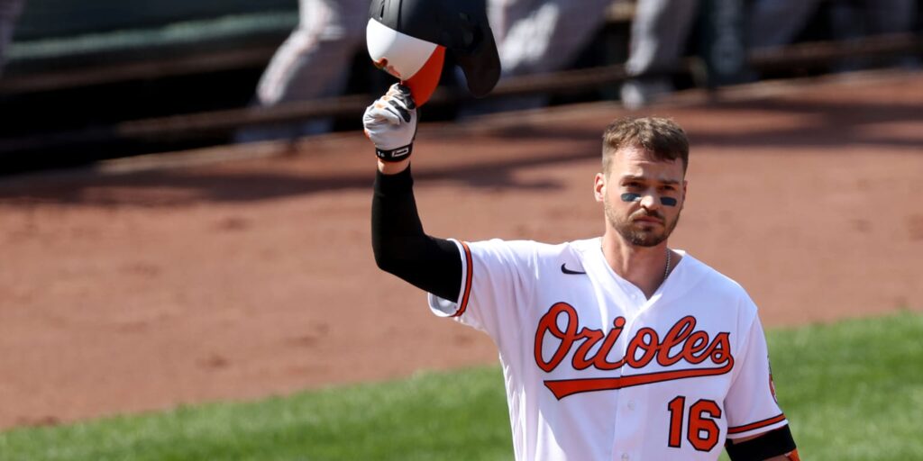 Trey Mancini announces retirement