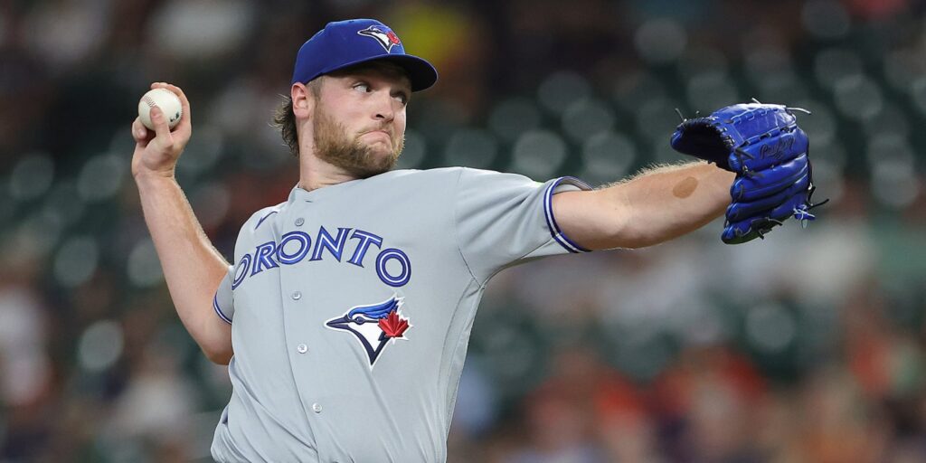 Trey Yesavage exits start vs. Astros with injury