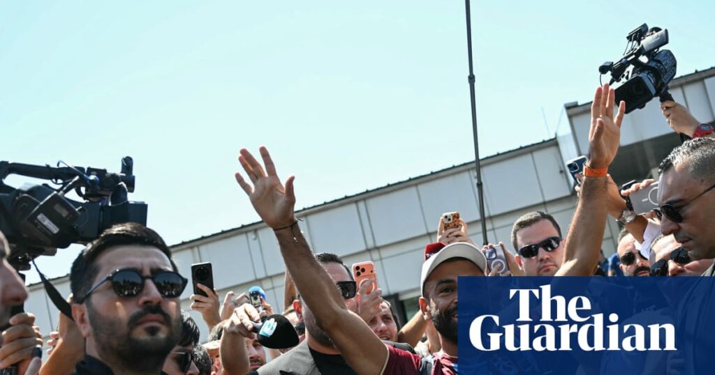 ‘Trabzon, are you ⁠ready?’: Mohamed Salah lands in Turkey to sign for Trabzonspor | Mohamed Salah
