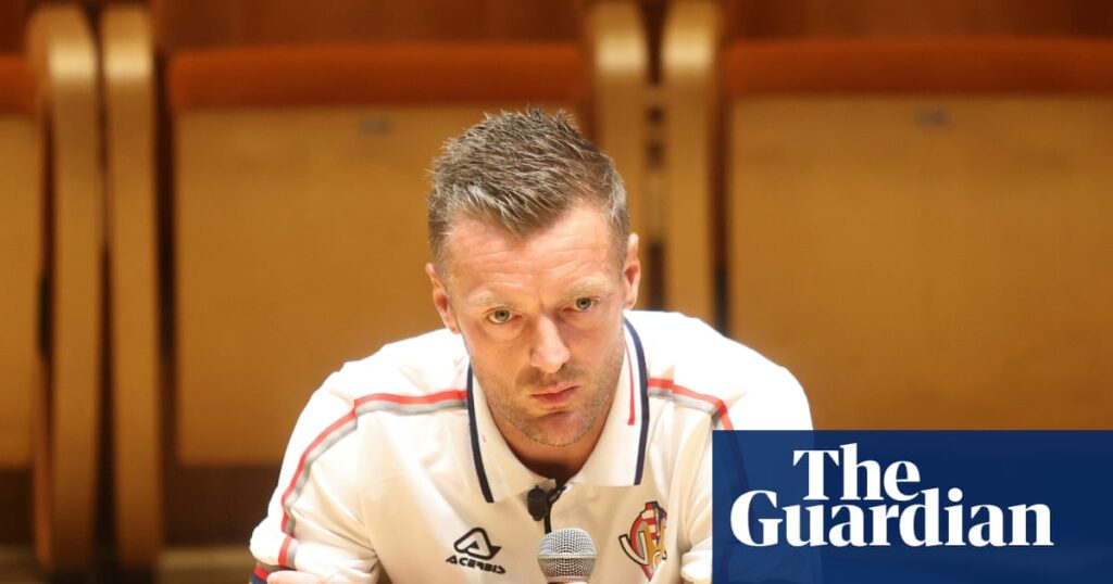 Jamie Vardy takes party to Burnley after signing deal with Championship strugglers | Burnley