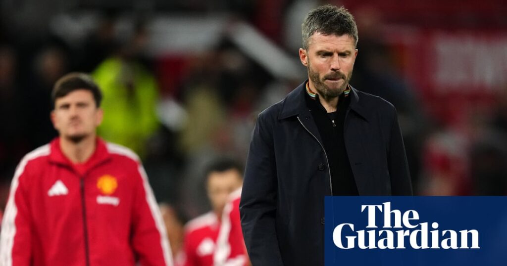 Michael Carrick risks an untimely spell in the ‘crisis’ box seat | Soccer