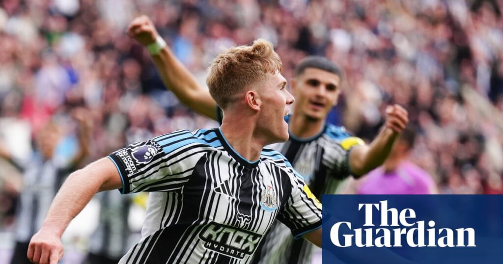 Newcastle back to winning ways as Willock and Hall end Hull’s unbeaten start | Premier League