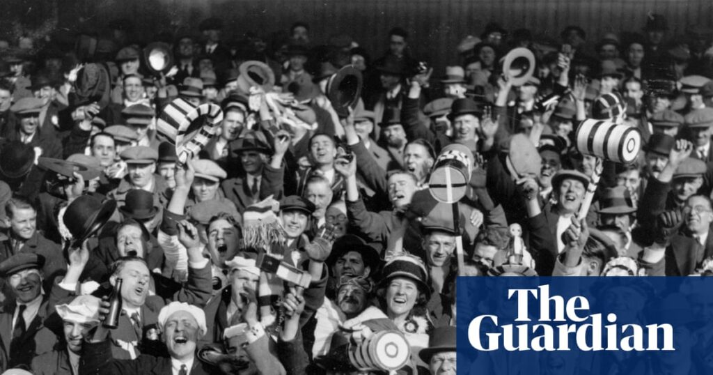 Pints and points: the arguments for and against booze at football matches | Soccer