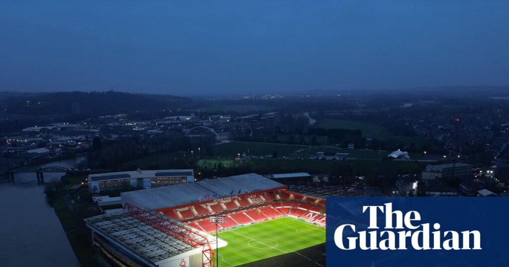 Which football stadiums have the highest and lowest Google ratings? | Soccer