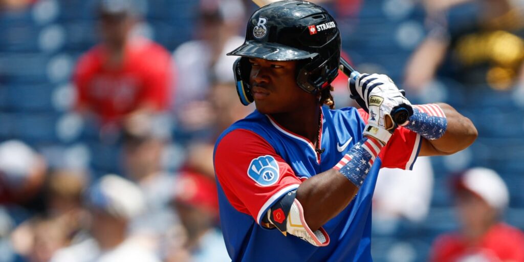 Brewers prospect Jesús Made homers in first winter league at-bat