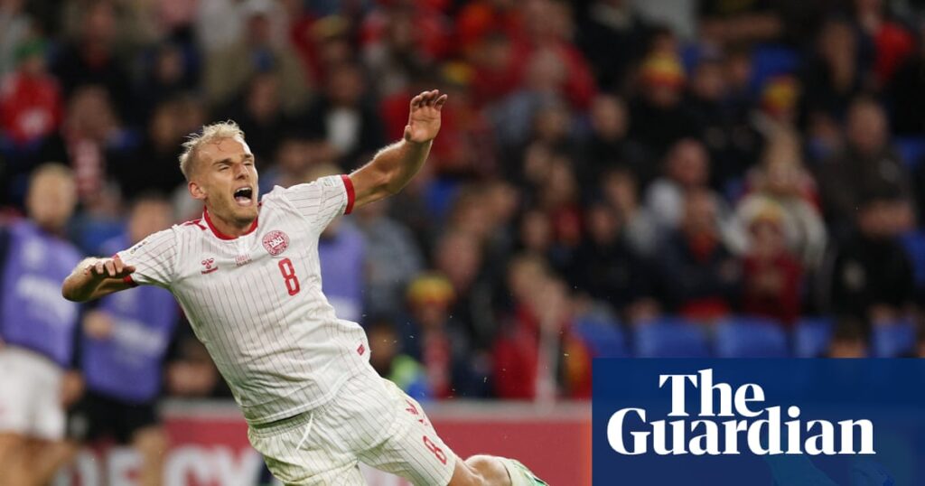 Denmark sink Wales as Rasmus Højlund makes Danny Ward pay for blunder | Nations League