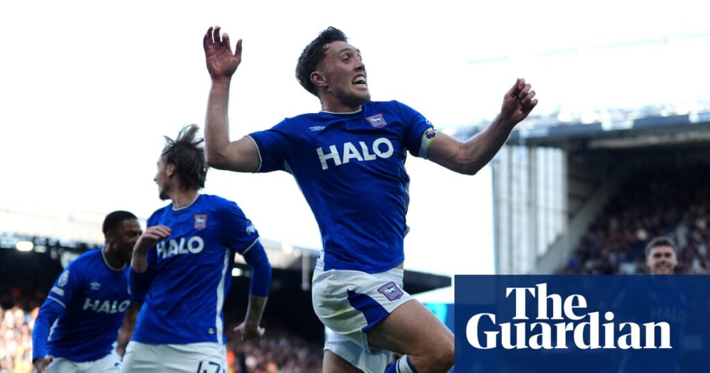 Ipswich stun Fulham with last-gasp comeback to increase heat on Arbeloa | Premier League