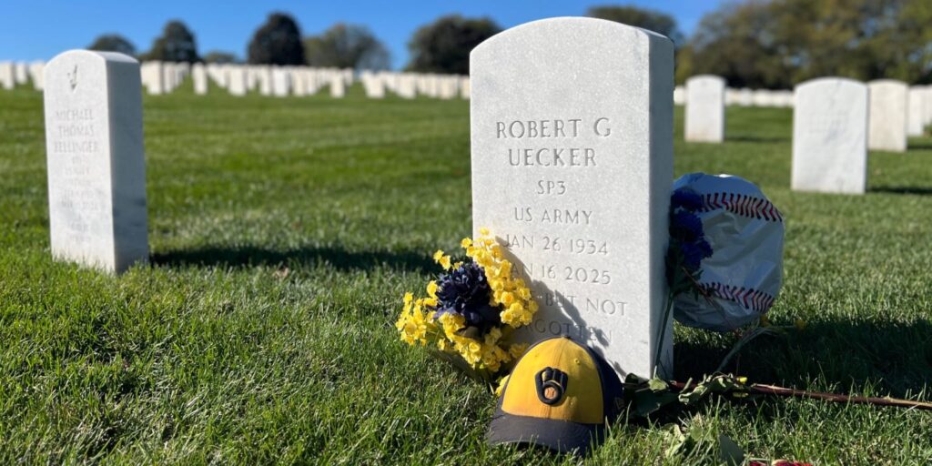 Jeff Levering remembers Bob Uecker as Brewers win NLCS