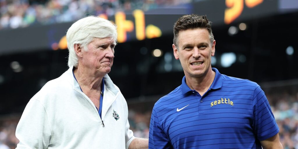 Joe Espada, Jason Kanzler finalists to become Mariners' manager