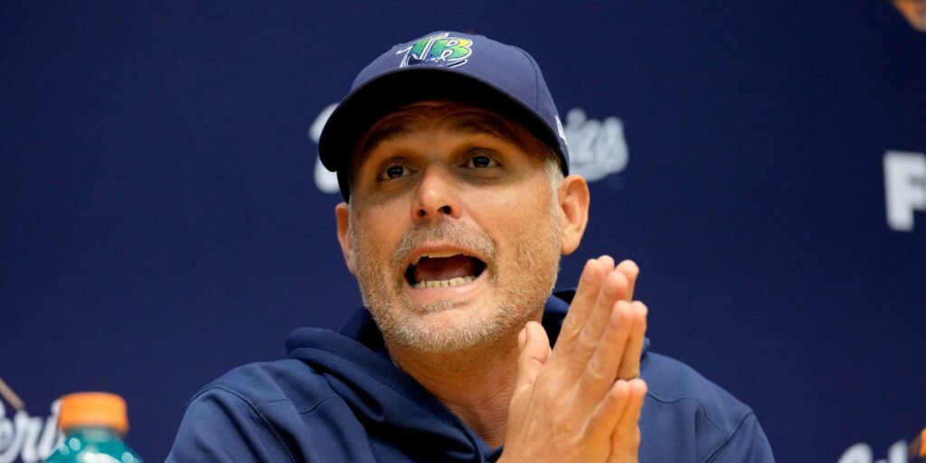 Kevin Cash evolving his style as Rays manager