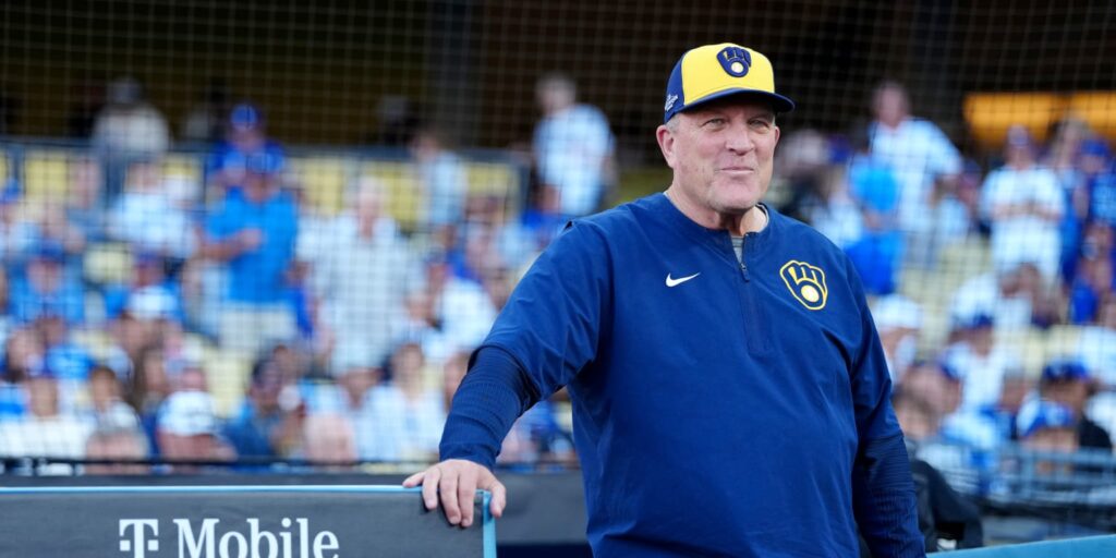 Pat Murphy leads Brewers to NL pennant, World Series berth